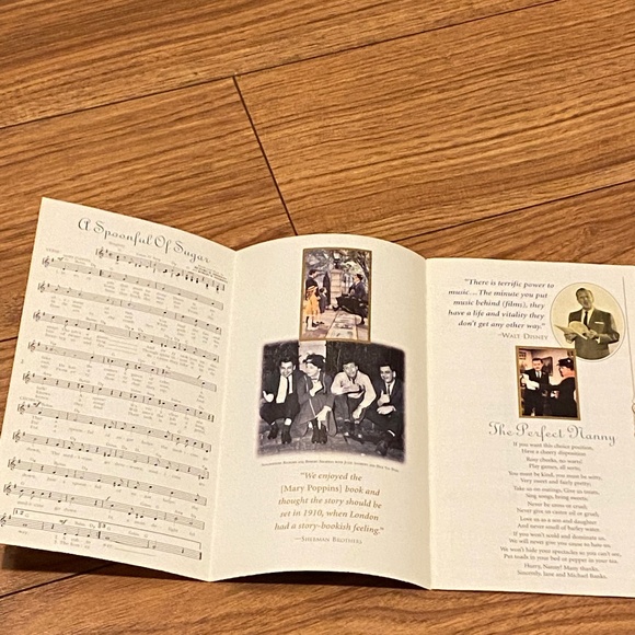 Disney Masterpiece Collection Mary Poppins VHS - Picture 6 of 6